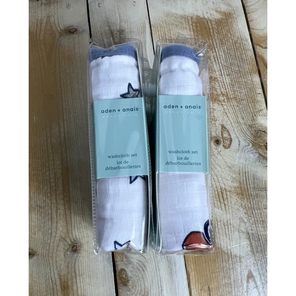 2pk Aden + Anais Cotton Muslin Washcloths Hit‎ The Road 3 Pack Truck Star Stripe